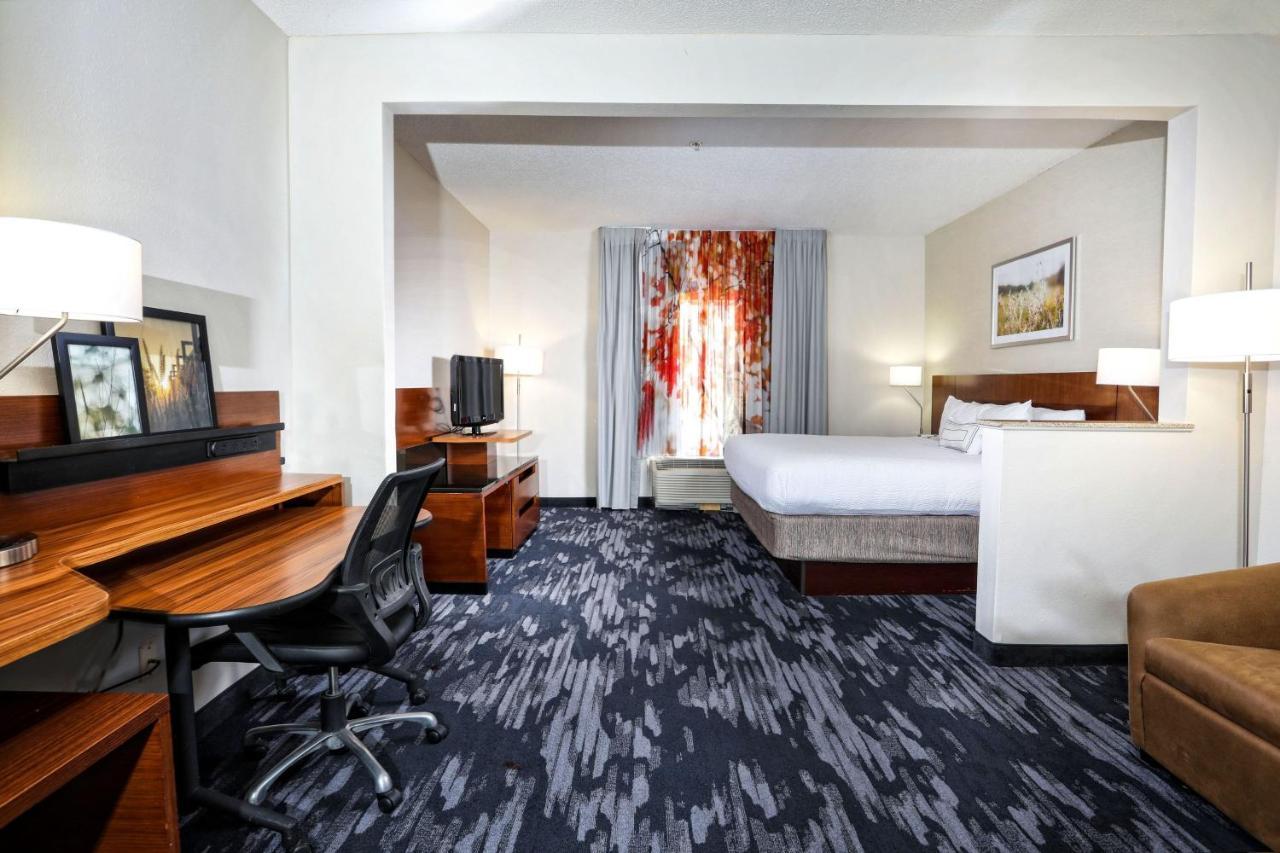 Fairfield Inn & Suites By Marriott Charleston North/Ashley Phosphate North Charleston Eksteriør billede