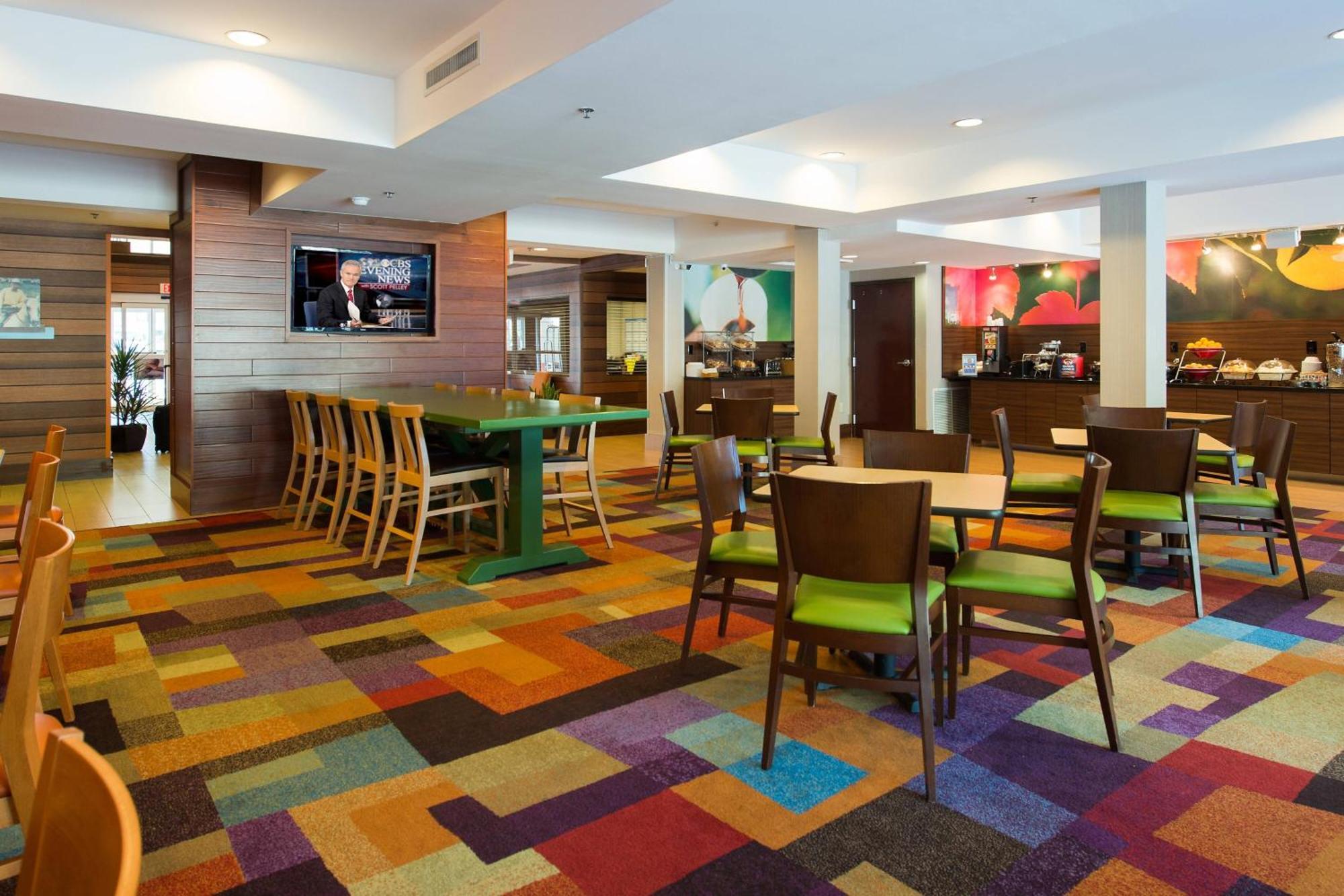 Fairfield Inn & Suites By Marriott Charleston North/Ashley Phosphate North Charleston Eksteriør billede