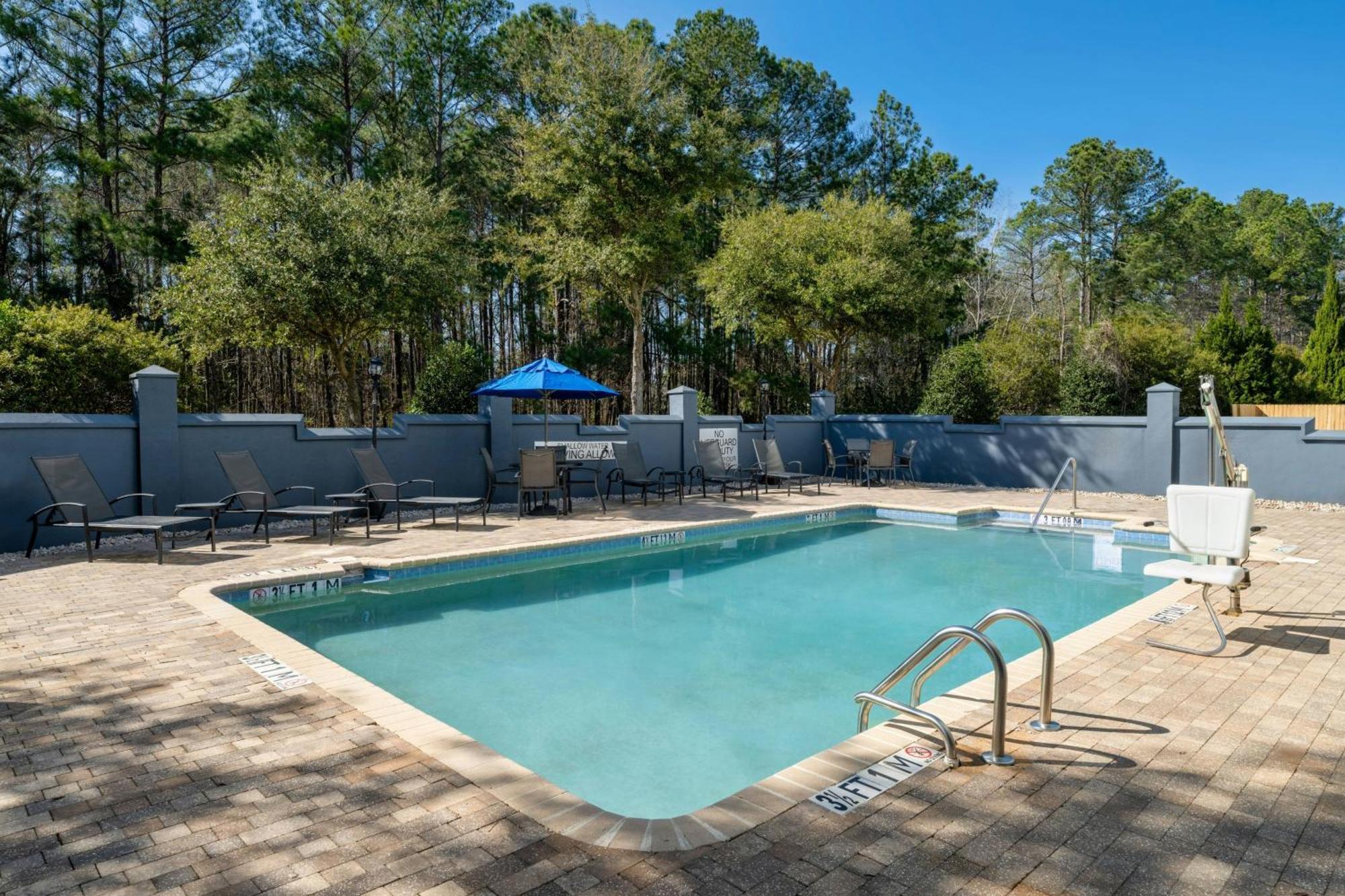 Fairfield Inn & Suites By Marriott Charleston North/Ashley Phosphate North Charleston Eksteriør billede