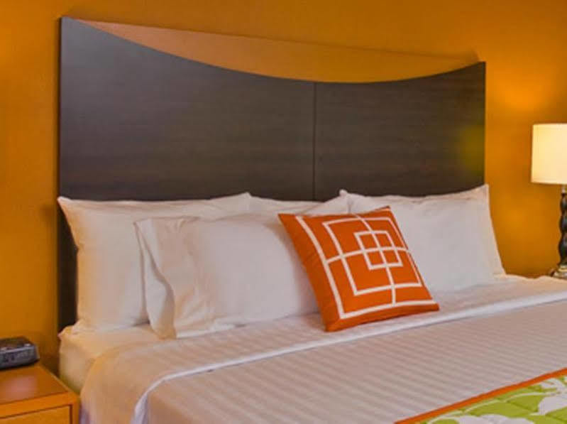Fairfield Inn & Suites By Marriott Charleston North/Ashley Phosphate North Charleston Eksteriør billede